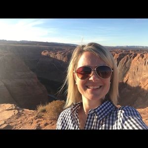 Meet your Posher, Becky